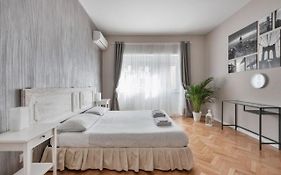 Regina Luxury Flat