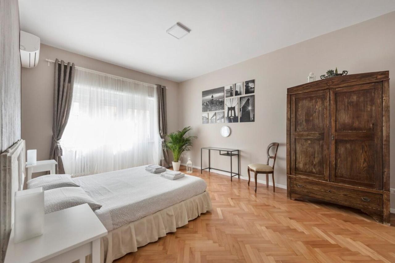 Apartament Regina Luxury Flat Rzym Zewnętrze zdjęcie