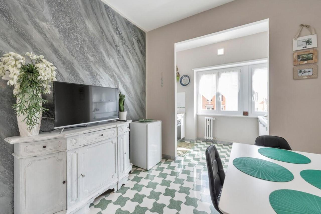 Apartament Regina Luxury Flat Rzym Zewnętrze zdjęcie